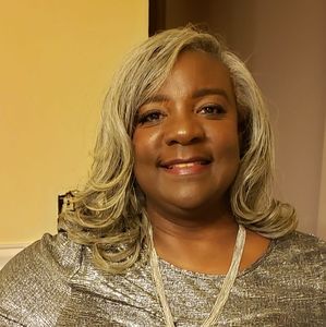 Meet your Posher, Velma